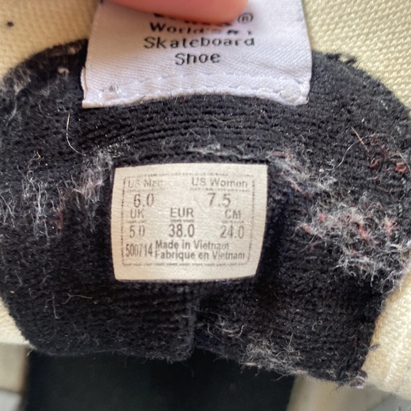 Vans shoes - Picture 5 of 5